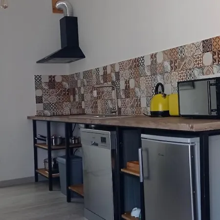 Pipo People House Semesterbostad