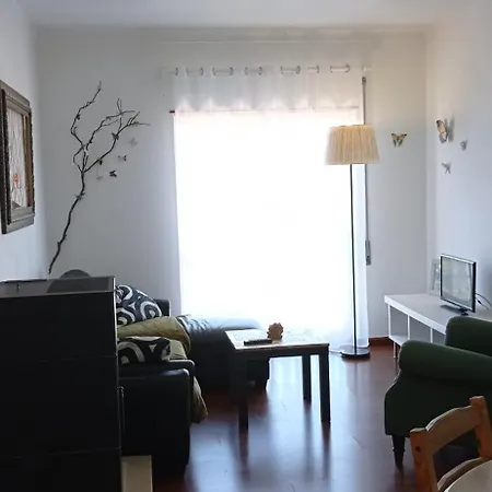 Pipo People House Semesterbostad *