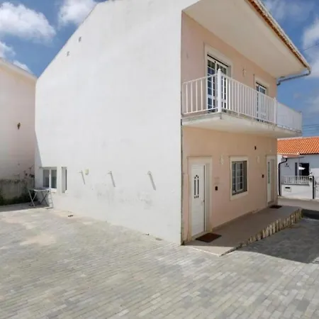 Pipo People House Semesterbostad Óbidos